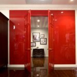 red-hot-glass-walls-in-ben-sherman-shop-fitout-robina-a-w